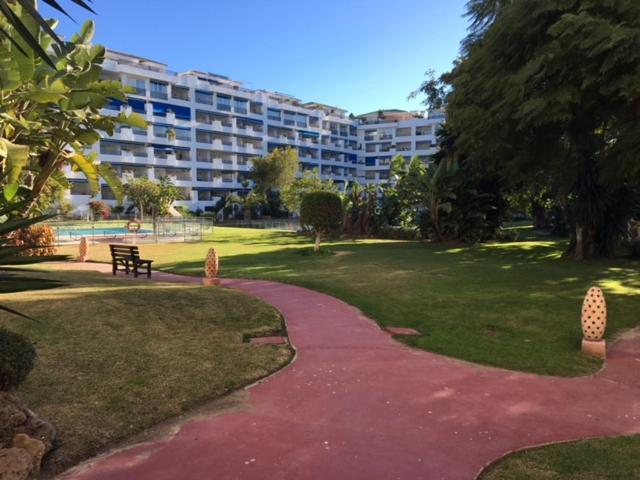 马尔韦利亚Large And Elegant In Puerto Banus With Pools And Paddle公寓 外观 照片