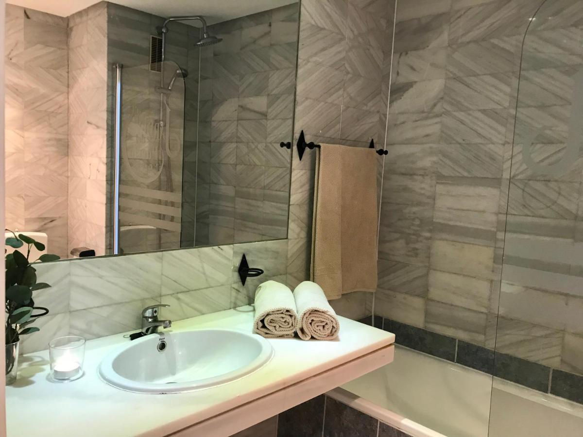 马尔韦利亚Large And Elegant In Puerto Banus With Pools And Paddle公寓 外观 照片